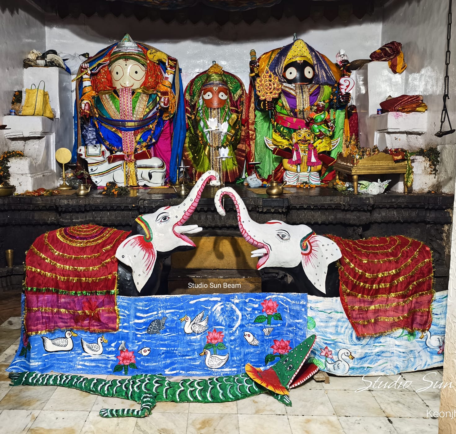 odishakhabar:Gaja udhar besha of sri baladebajiw 