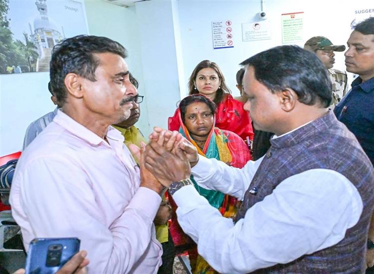 Odishakhabar:Cm-visit-aims-for-meet-fm-college-case