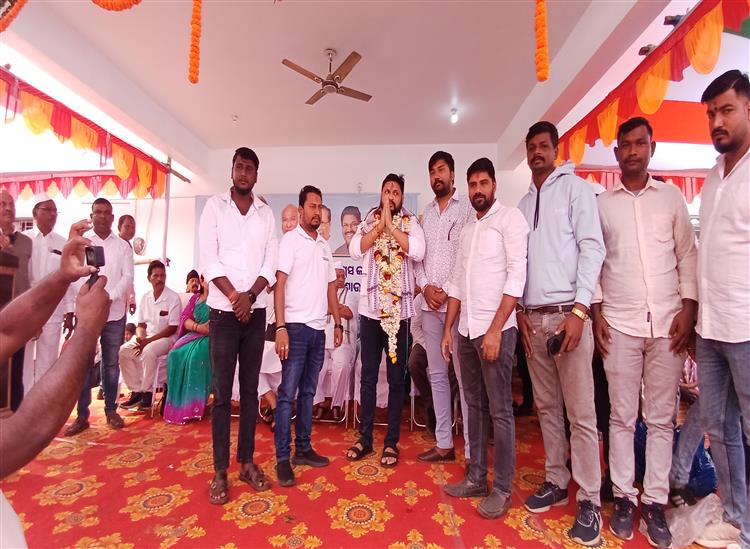 Odishakhabar:New-congress-president-ofiice-metting