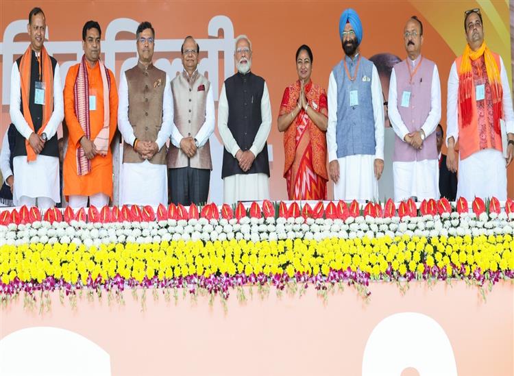 Odishakhabar:Rekha-gupta-take-oath