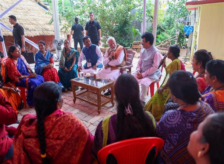 Odishakhabar:Subhadra-yojana-lunch-pm